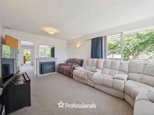 15 Wetherby Grove, Wainuiomata