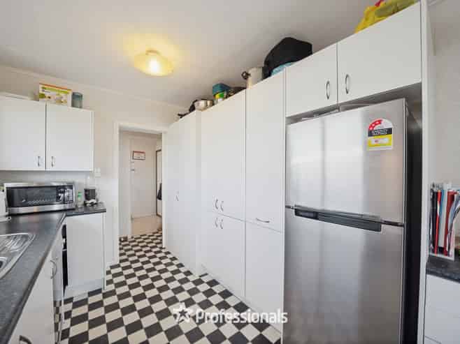 15 Wetherby Grove, Wainuiomata