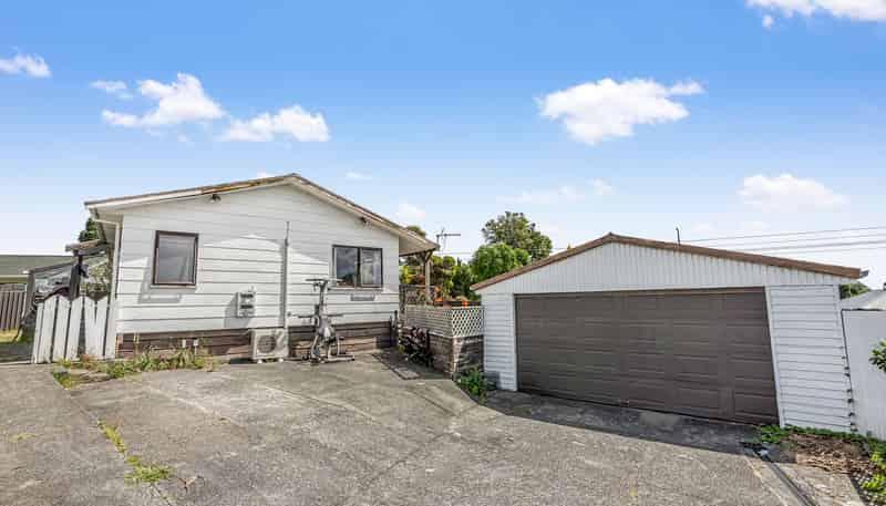 84b Porchester Road, Papakura