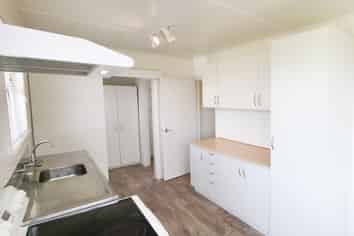 7 Aparangi Crescent, Elsdon