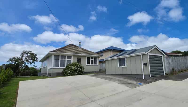 7 Aparangi Crescent, Elsdon