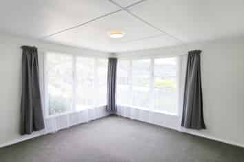 7 Aparangi Crescent, Elsdon