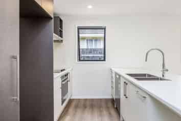 1/37 Blampied Road, Otara