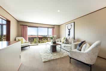 16 Flagstaff Place, Massey