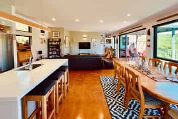 22B Ward Drive, Opua