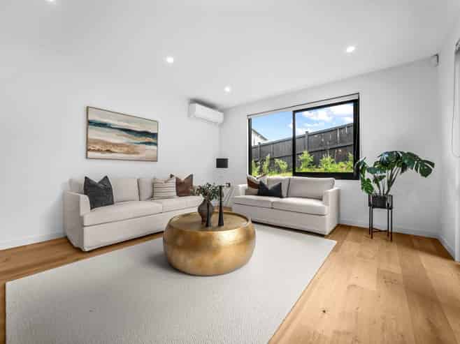 15 Tupa Street, Long Bay