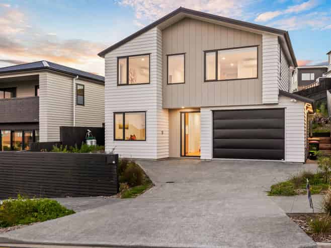 15 Tupa Street, Long Bay