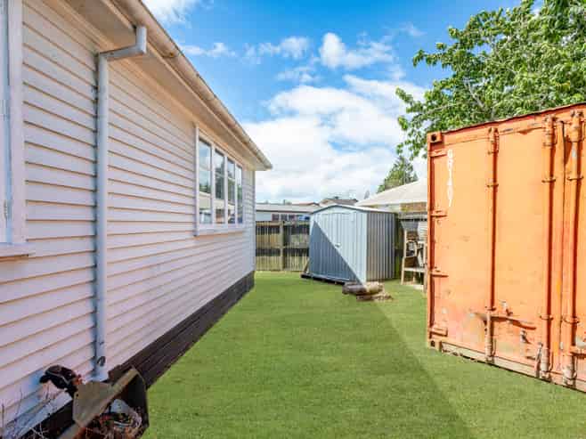 5 Le Quesne Place, Fairfield