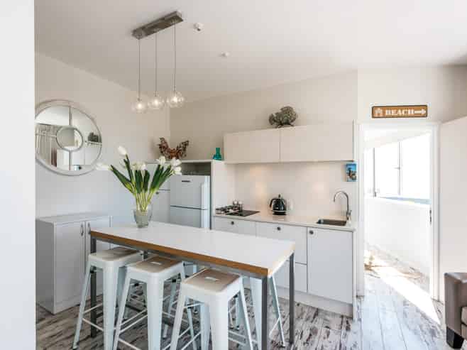 6/118 Ocean View Road, Oneroa