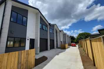 3/81 Pilkington Road, Panmure