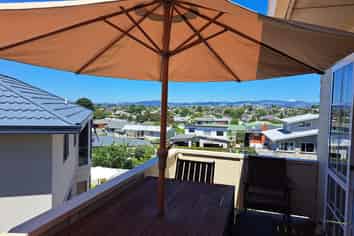 46 Brookfield Terrace, Brookfield