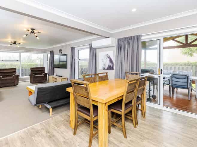 12 Raynes Road, Rukuhia