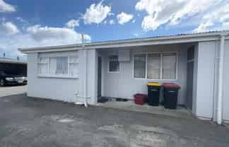 61D Warwick Street, Mayfield