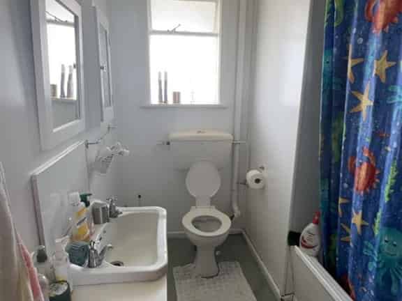 61D Warwick Street, Mayfield