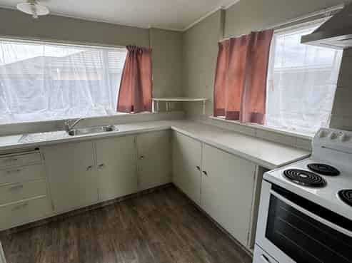 61D Warwick Street, Mayfield