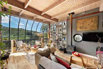 214 Barnard Street, Wadestown