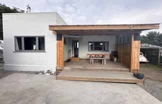 22 Charles Street, Takapau