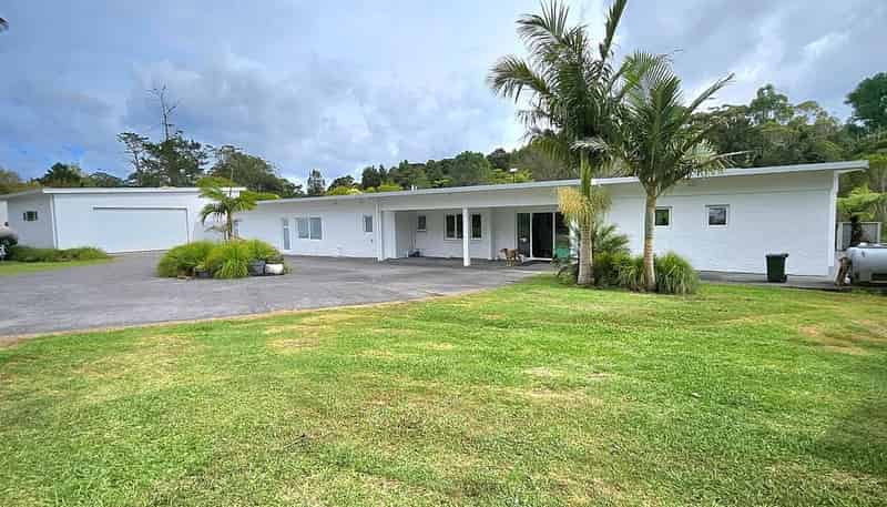348 Wainui Road, Wainui