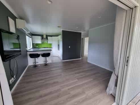 Auckland - Address withheld