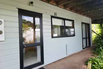 42 Sylvania Crescent, Lynfield