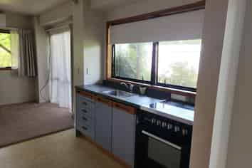 42 Sylvania Crescent, Lynfield