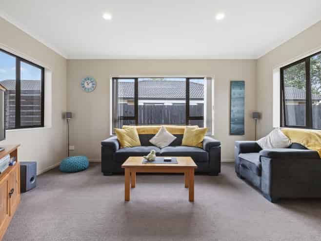 9 Woodcroft Way, Pukekohe