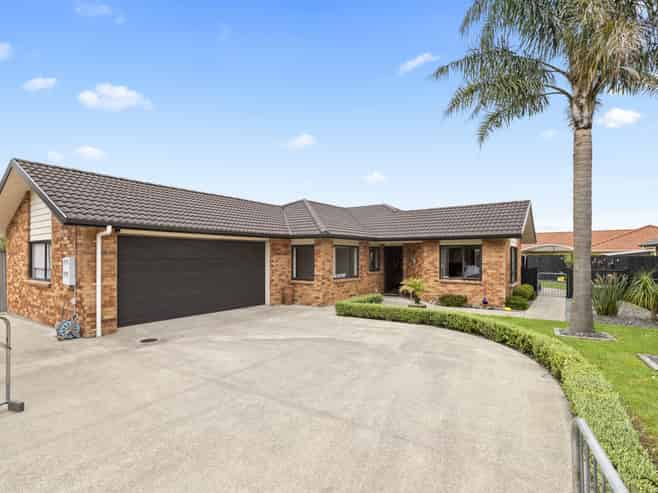 9 Woodcroft Way, Pukekohe