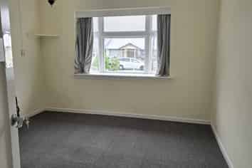 8 Roy Street, Newtown