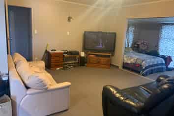 3 Currie Street, Greenmeadows