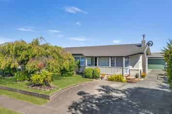 74 Alexander Avenue, Onekawa