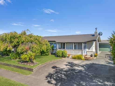 74 Alexander Avenue, Onekawa