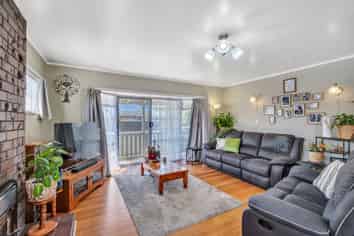 74 Alexander Avenue, Onekawa