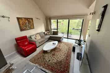 1/112 Coronation Road, Hillcrest