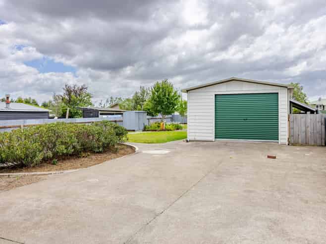 6 Montgomery Street, Waipukurau