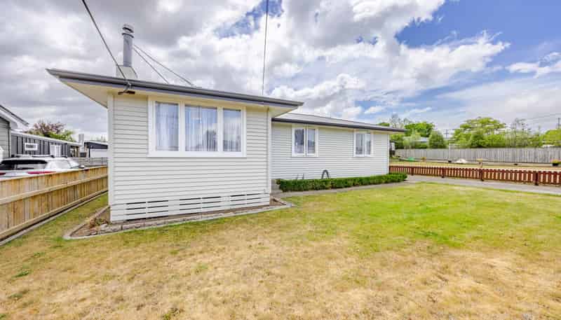 6 Montgomery Street, Waipukurau