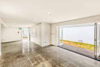 Character Symonds Street Retail | 322 m2