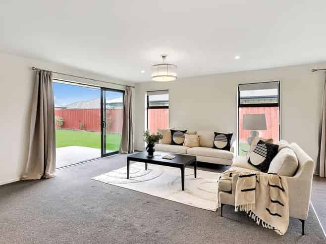 12 Longcot Drive, Rolleston