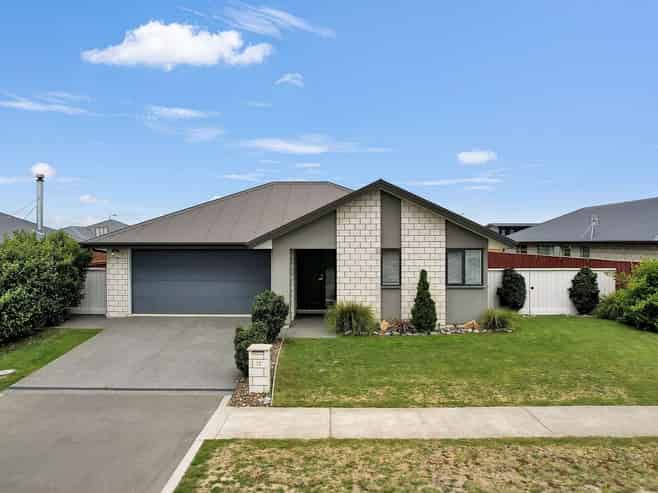 12 Longcot Drive, Rolleston