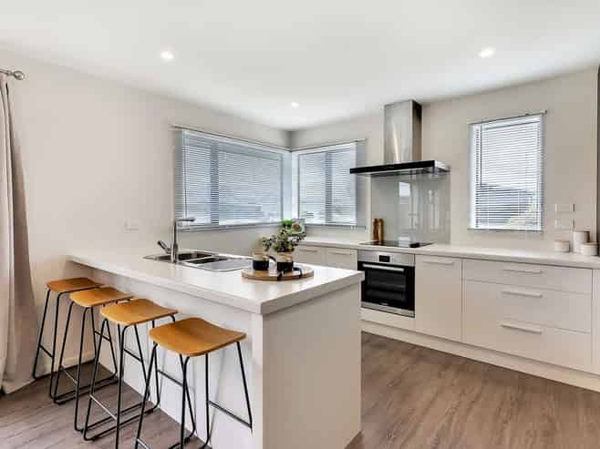 12 Longcot Drive, Rolleston