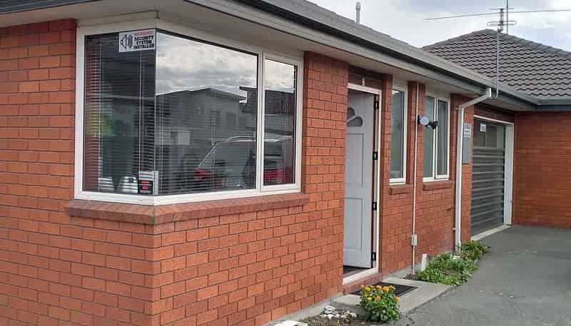 2/36 Lyndon Street, Riccarton