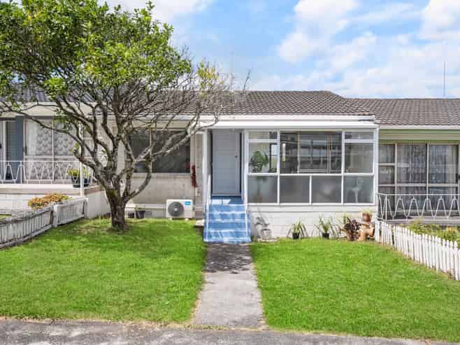 2/67A Roberton Road, Avondale