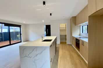 3/45  Bishop Street, Saint Albans