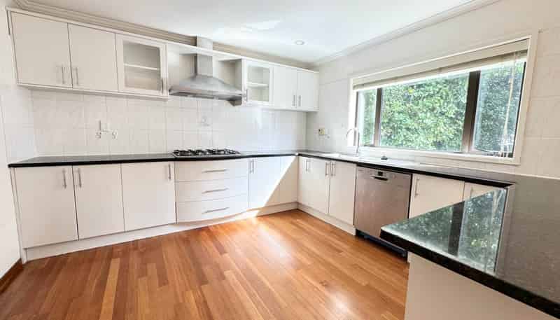 25A Alpers Avenue, Epsom