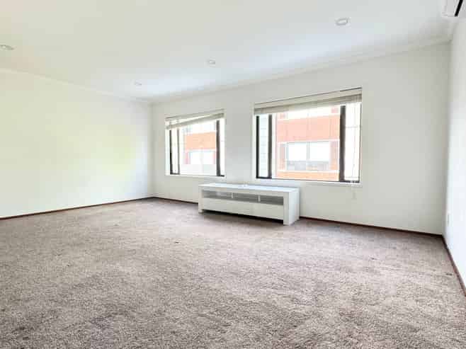 25A Alpers Avenue, Epsom