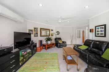 10 Bishops Close, Greenmeadows