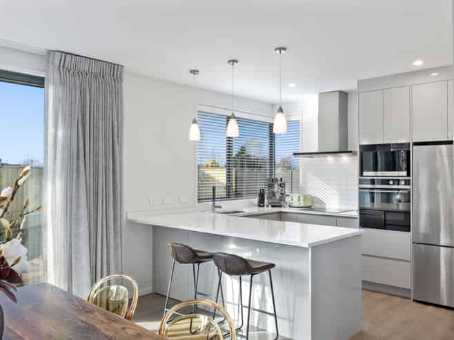 9 Driving Range Road (Solway Country Estate), Solway