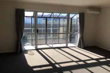 2/138 Grove Street, Ashburton