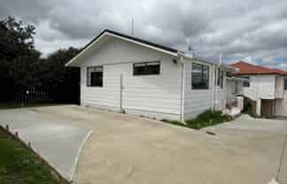 119 Aviemore Drive, Highland Park