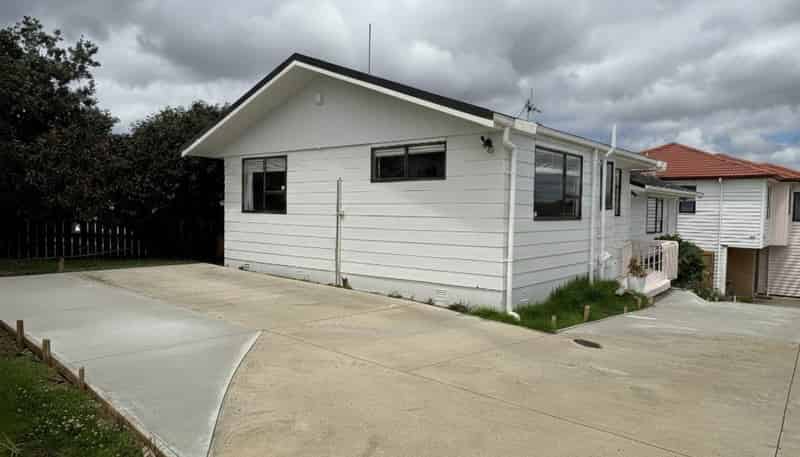 119 Aviemore Drive, Highland Park