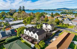 2/91 Grace Road, Avenues